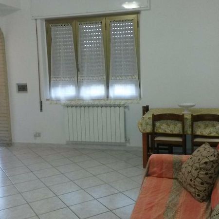 Casa Gialla Santo Stefano di Magra Extérieur photo