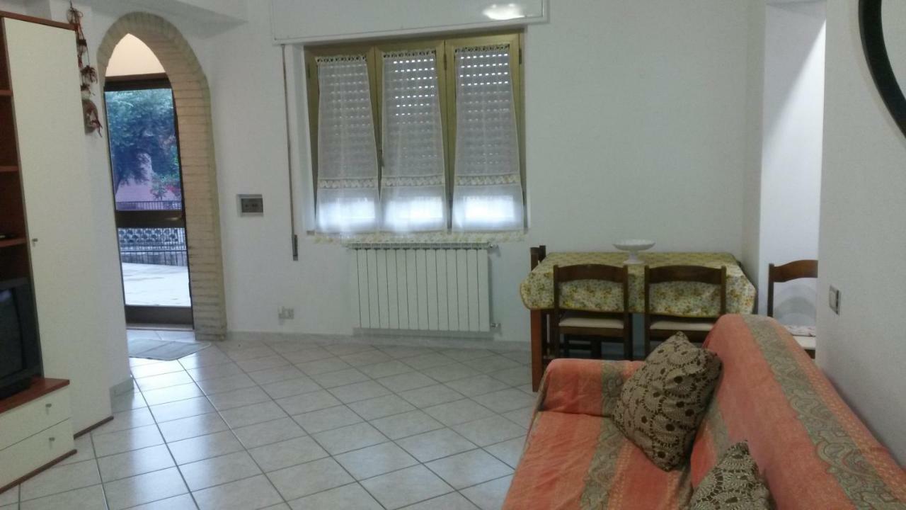 Casa Gialla Santo Stefano di Magra Extérieur photo